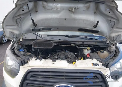 2017 Ford Transit-250 z USA, uszkodzony, nr VIN 1FTYR2CG6HKB21385